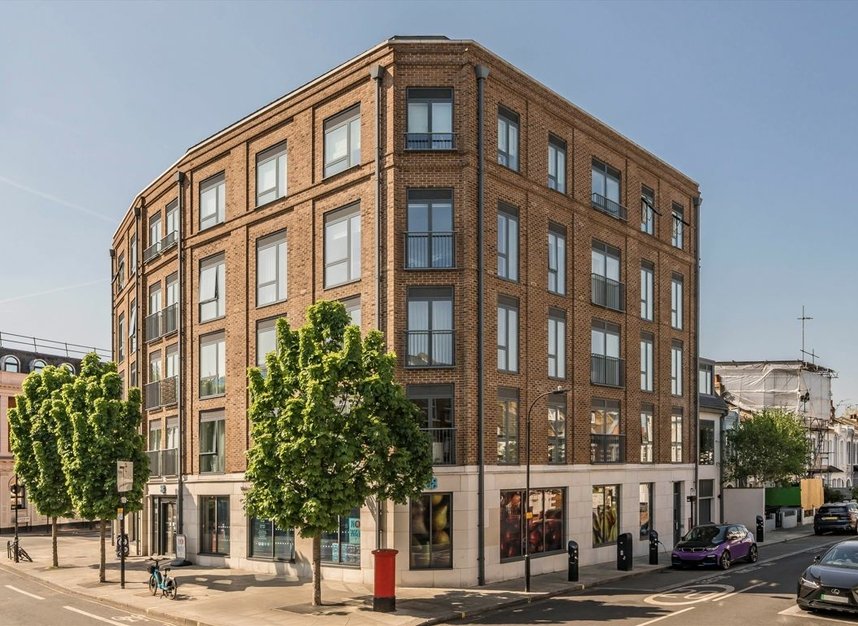 Properties let in New Kings Road - SW6 4LU view1