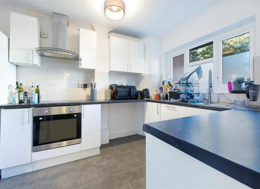 Properties let in New North Road - N1 7PL view2