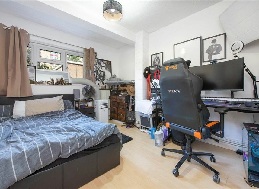 Properties let in New North Road - N1 7PL view4