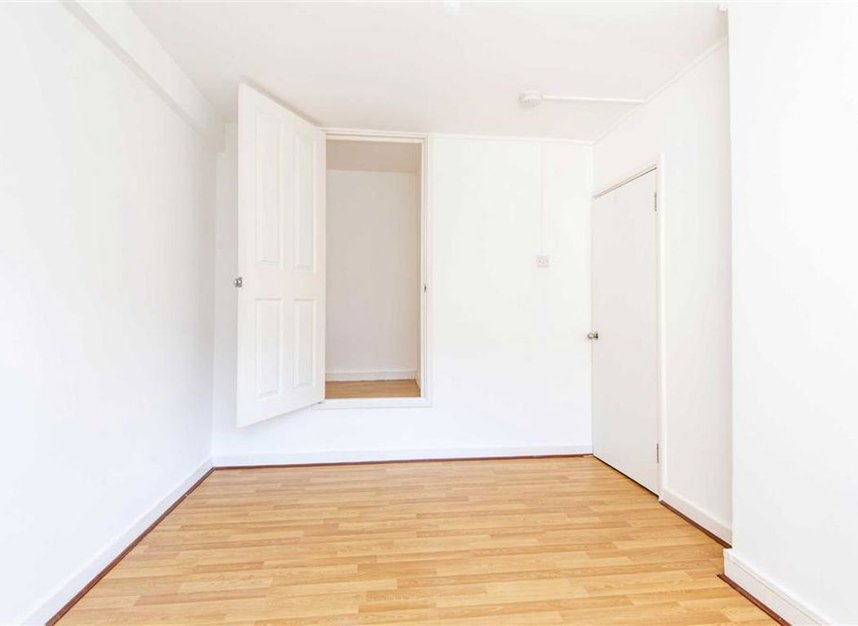 Properties to let in New North Road - N1 7PL view4