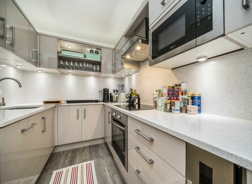 Properties to let in New Wharf Road - N1 9RT view3