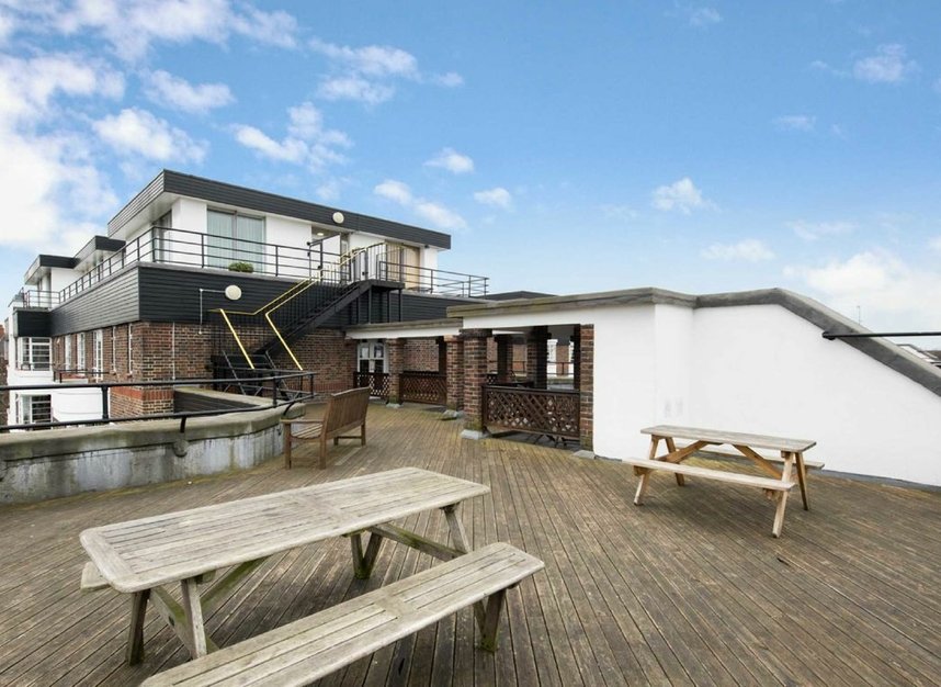 Properties let in Nightingale Lane - SW12 8AH view7