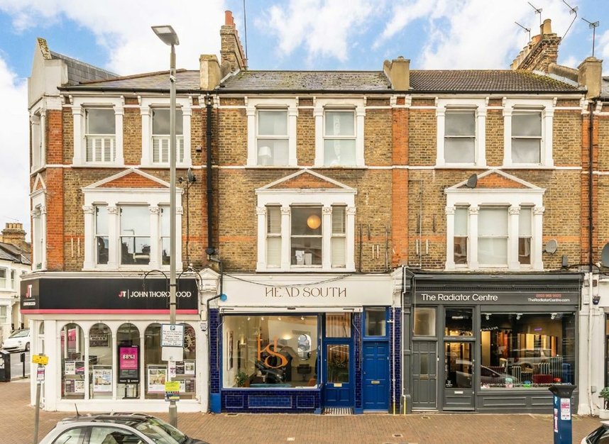 Properties let in Northcote Road - SW11 6QZ view1