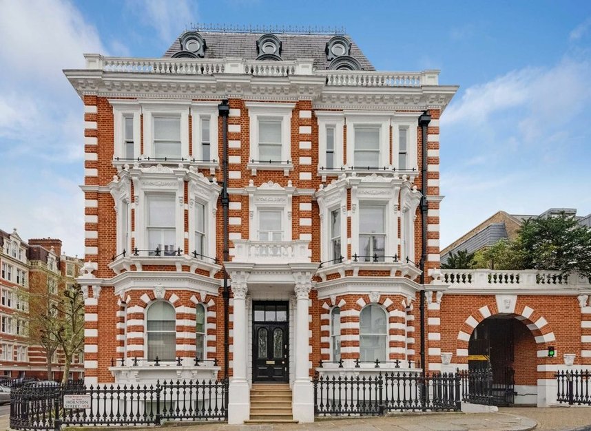 Properties let in Observatory Gardens - W8 7HY view1