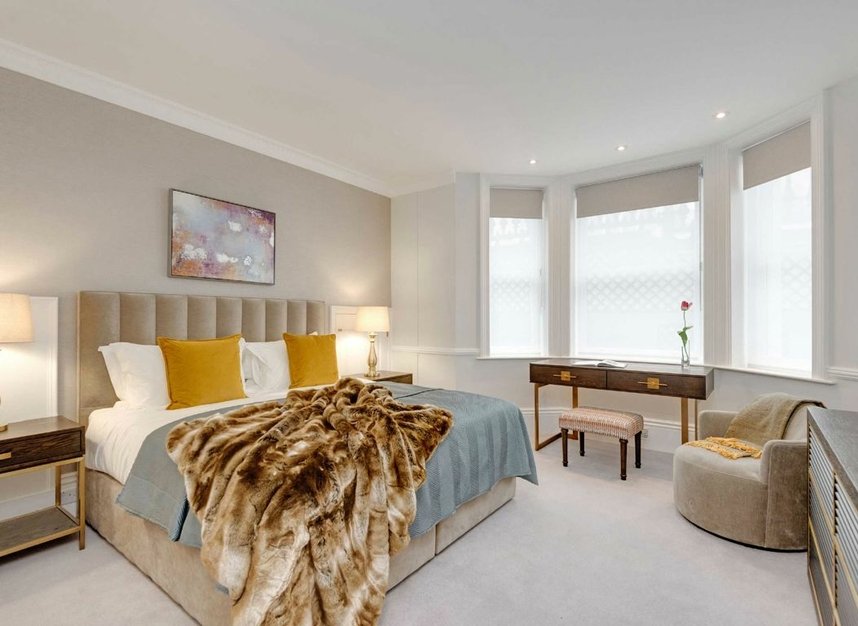 Properties let in Observatory Gardens - W8 7HY view5