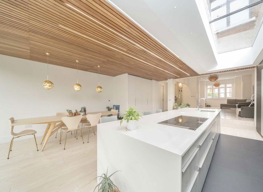 Properties to let in Onslow Gardens - N10 3JT view3