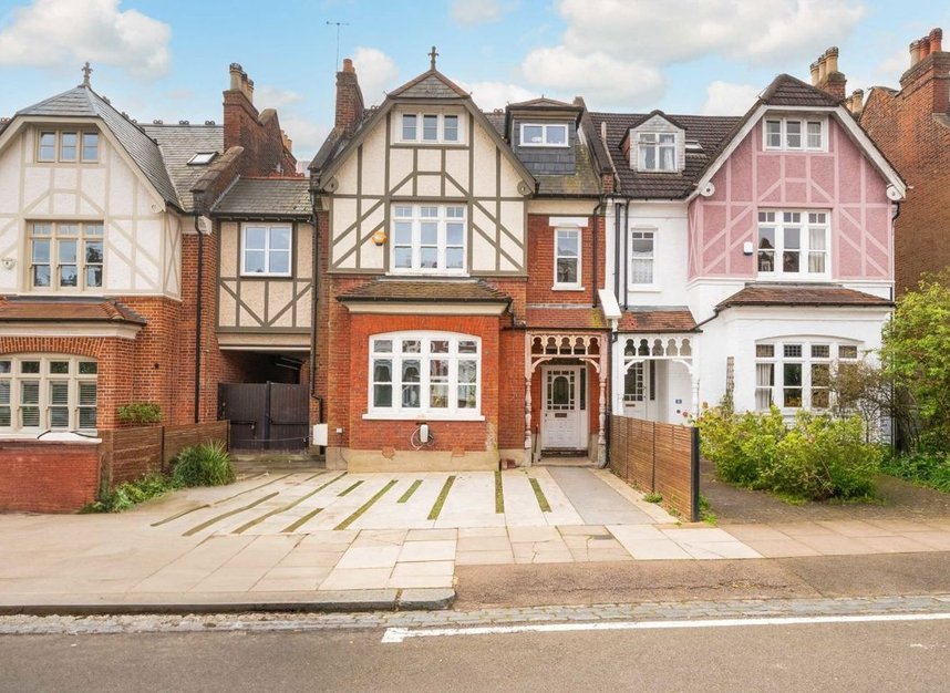 Properties to let in Onslow Gardens - N10 3JT view1