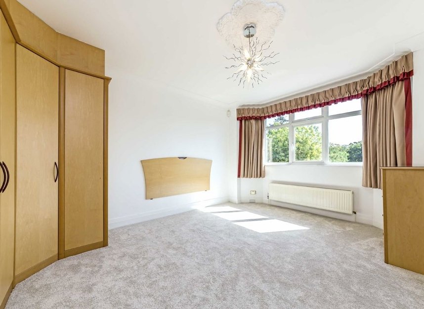 Properties to let in Orchard Rise - KT2 7EY view4