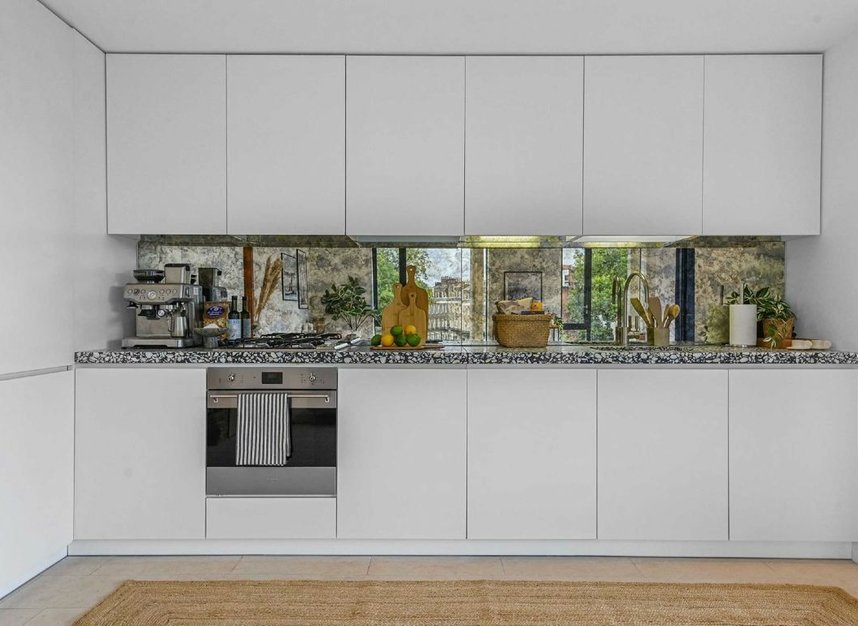 Properties to let in Oval Road - NW1 7EU view4