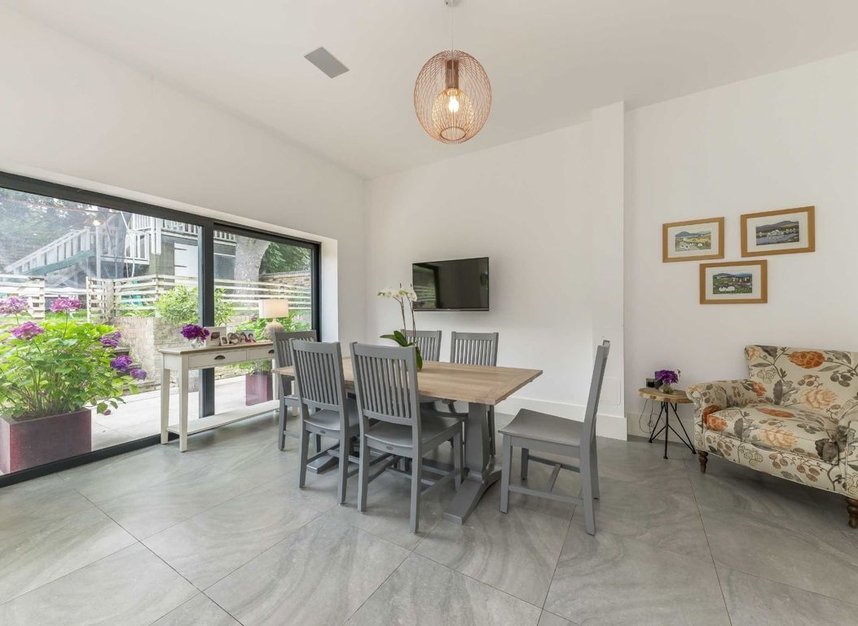 Properties let in Oxford Road South - W4 3DH view4