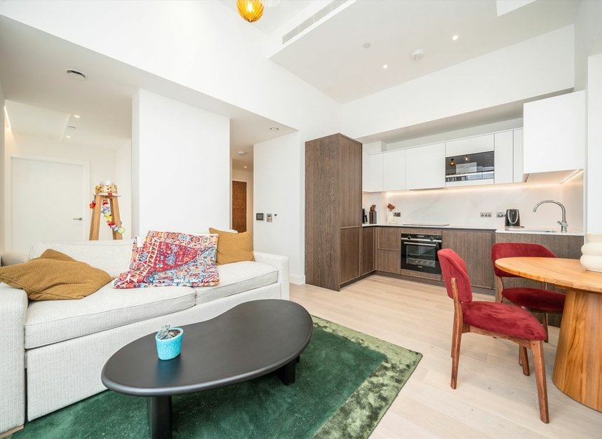 Properties let in Paragon Square - WC1X 0BY view3