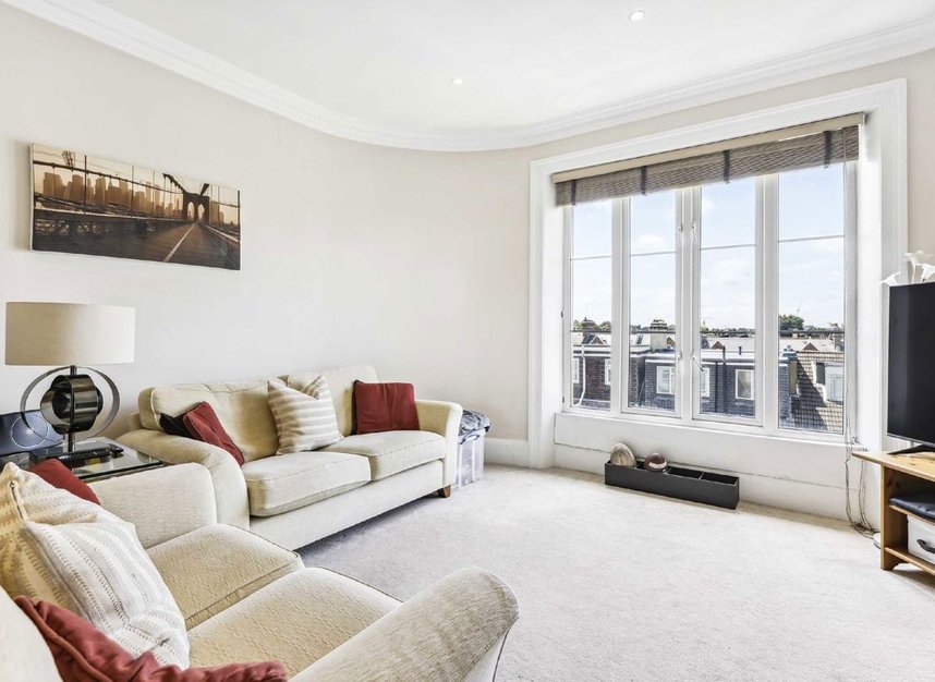 Properties to let in Park Hill - SW4 9PB view2