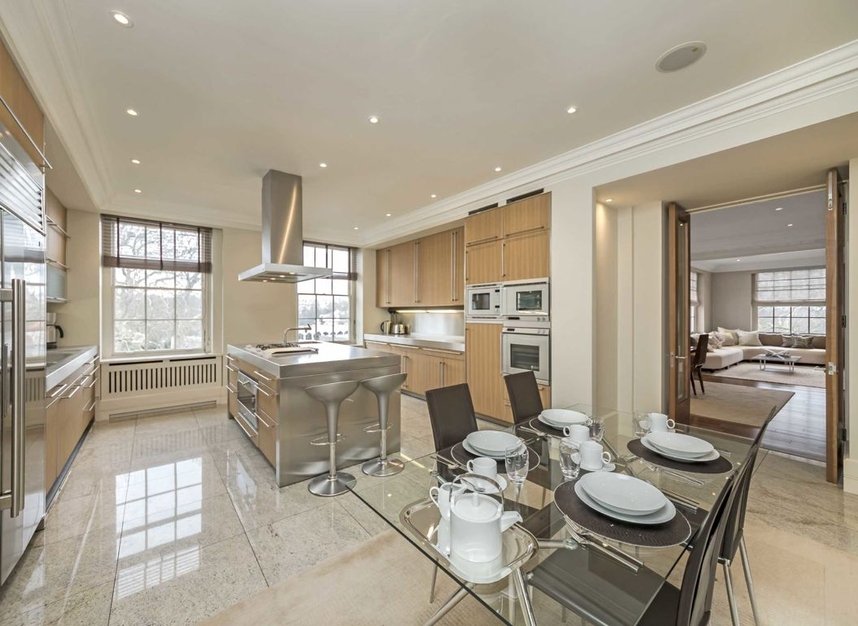 Properties to let in Park Road - NW8 7RL view4