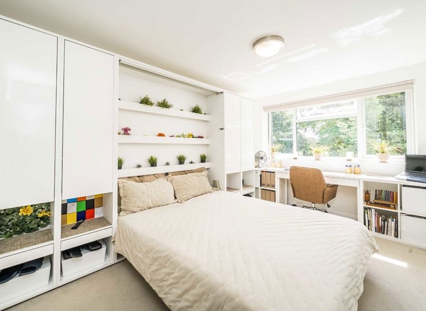 Properties to let in Park Road - W4 3EP view4