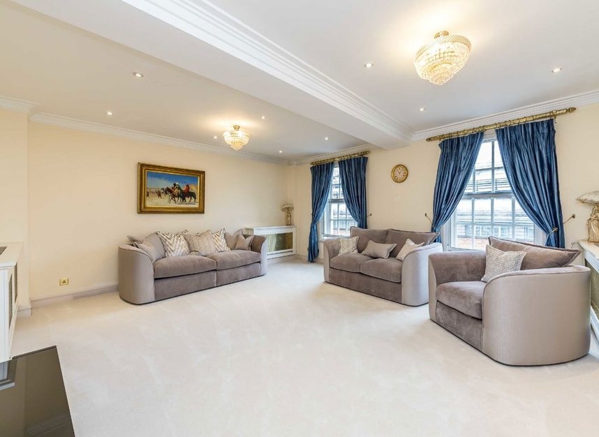 Properties let in Park Street - W1K 7JB view2