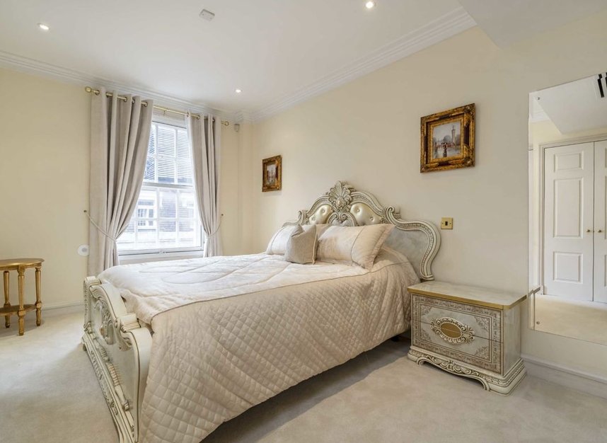 Properties let in Park Street - W1K 7JB view5