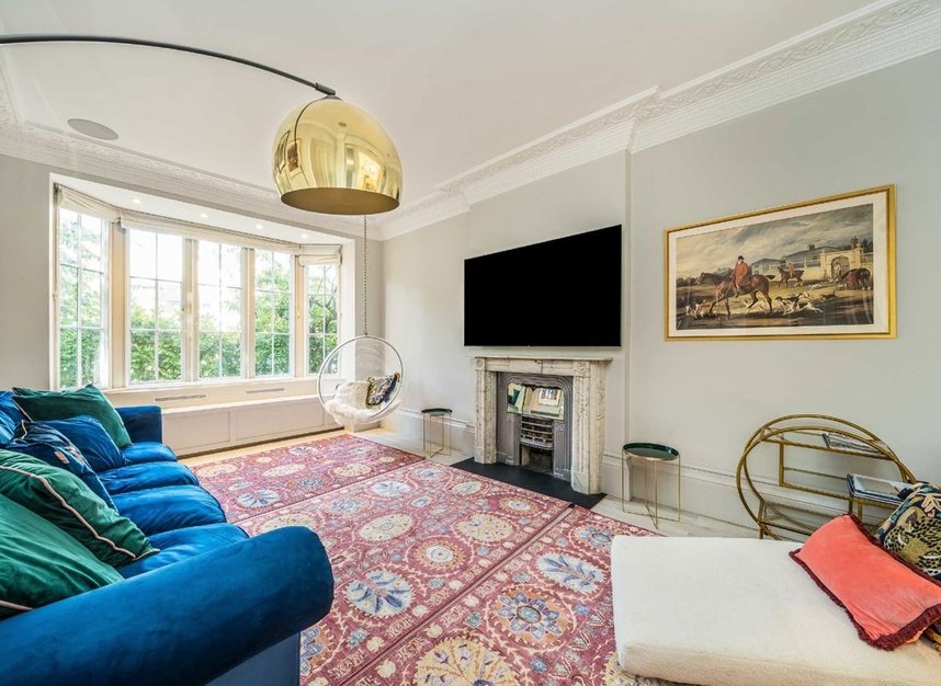 Properties to let in Park Village West - NW1 4AE view2