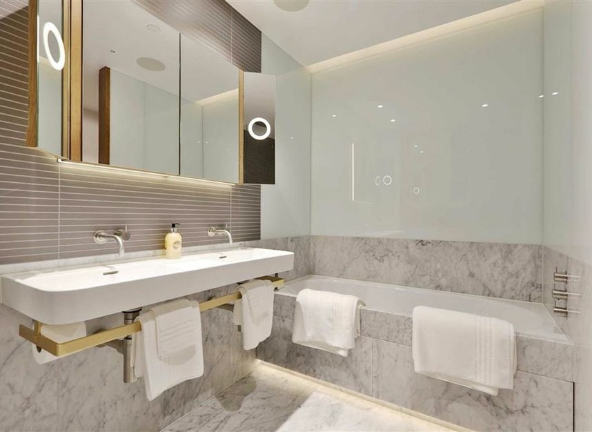 Properties to let in Pearson Square - W1T 3BF view7