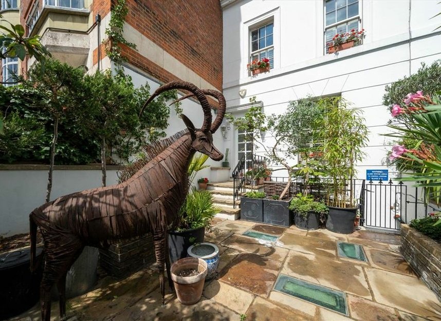 Properties to let in Pelham Street - SW7 2NJ view11