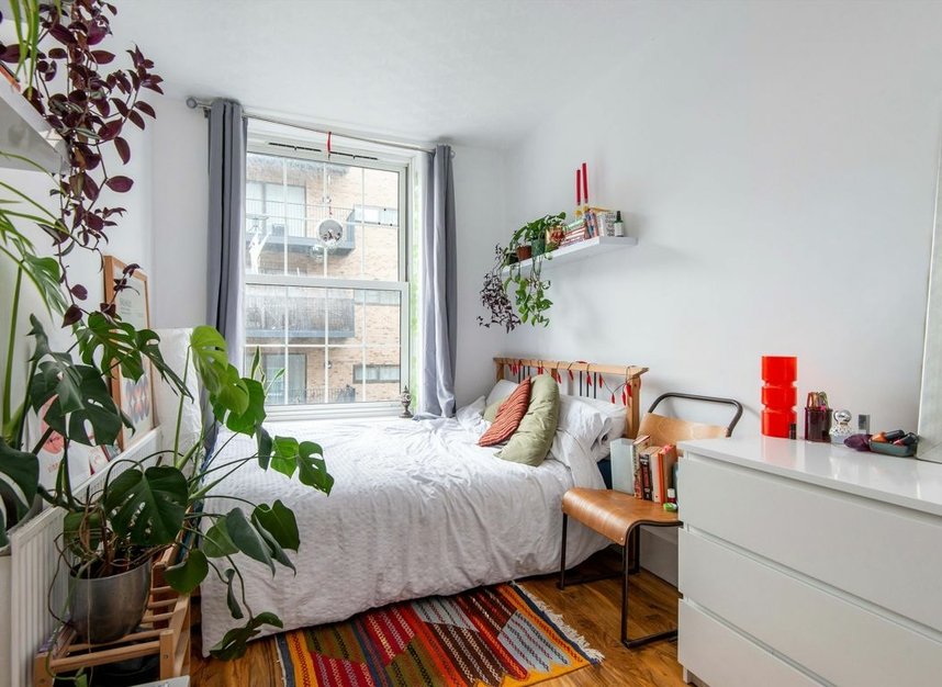 Properties let in Pembury Road - E5 8LY view4