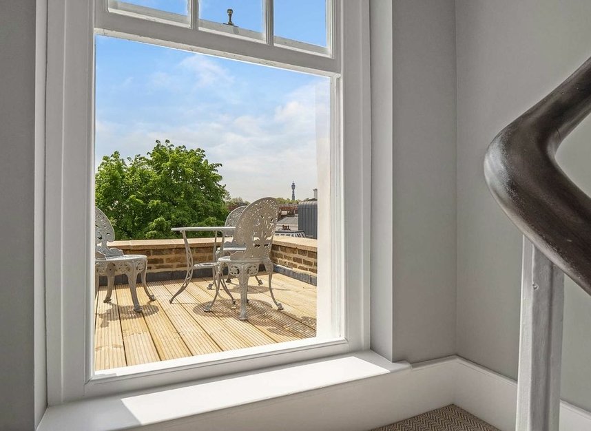 Properties to let in Percy Circus - WC1X 9ES view10