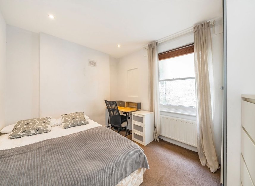 Properties to let in Perham Road - W14 9SR view6