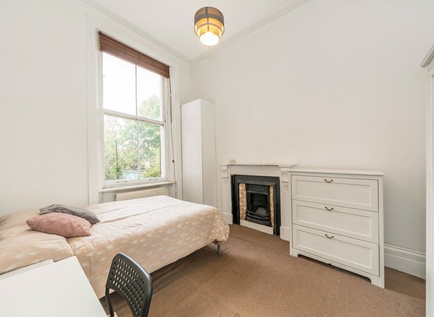 Properties to let in Perham Road - W14 9SR view4