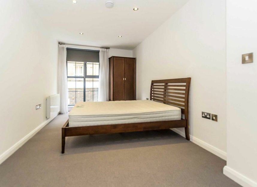 Properties let in Plumbers Row - E1 1EQ view3