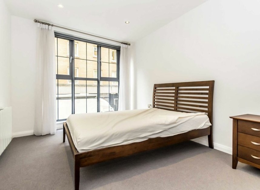 Properties let in Plumbers Row - E1 1EQ view4