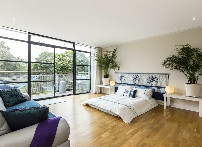 Properties to let in Point Wharf Lane - TW8 0DD view4