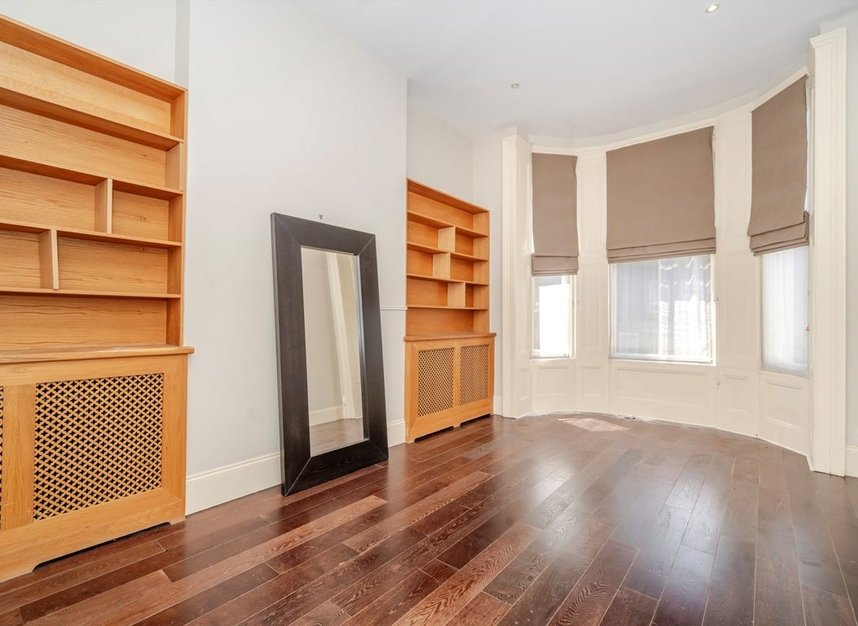Properties to let in Powis Gardens - W11 1JG view5