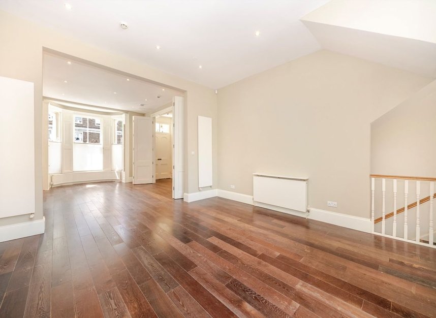 Properties to let in Powis Gardens - W11 1JG view3
