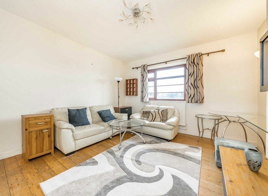 Properties let in Poynders Gardens - SW4 8PQ view2