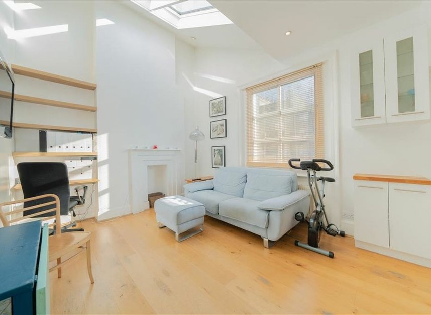 Properties to let in Praed Street - W2 1RL view1
