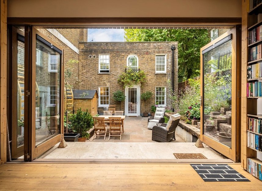 Properties let in Prideaux Place - WC1X 9PP view2