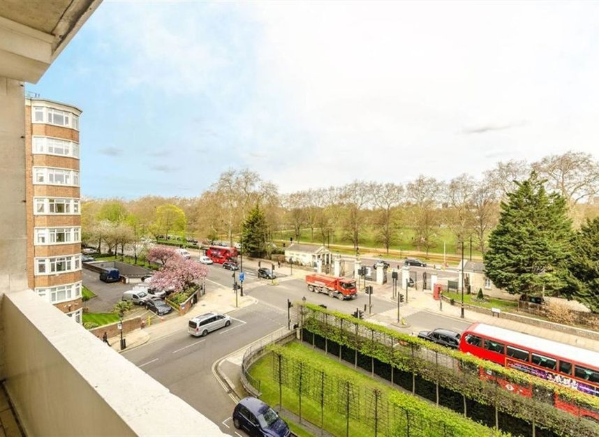 Properties to let in Princes Gate - SW7 1QL view10