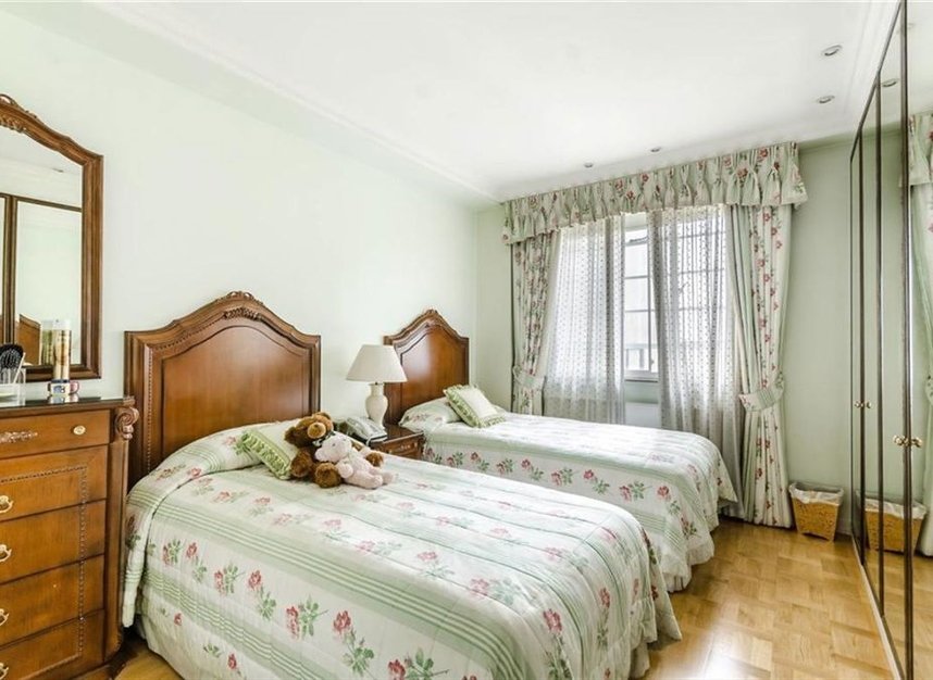 Properties to let in Princes Gate - SW7 1QL view8
