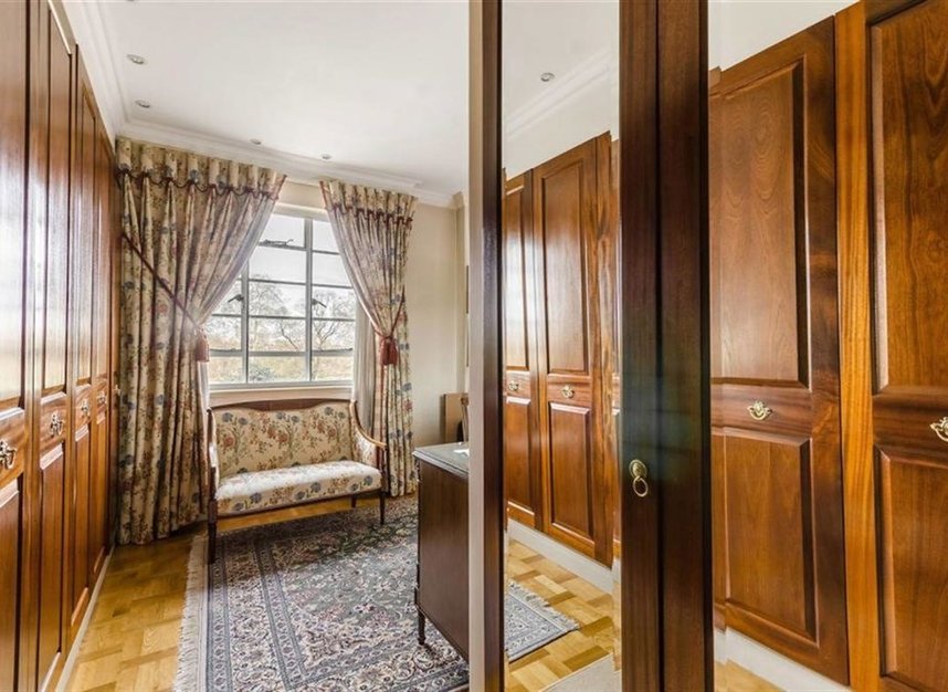 Properties to let in Princes Gate - SW7 1QL view7