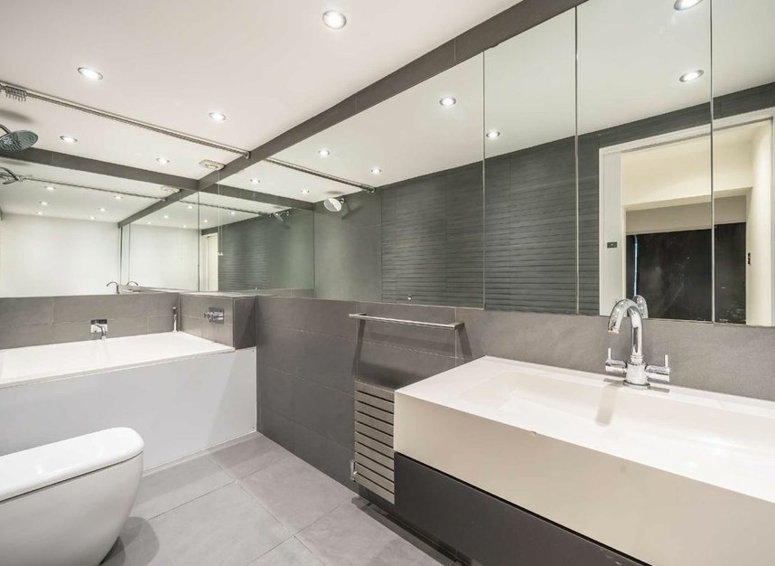 Properties let in Priory Grove - SW8 2PH view8