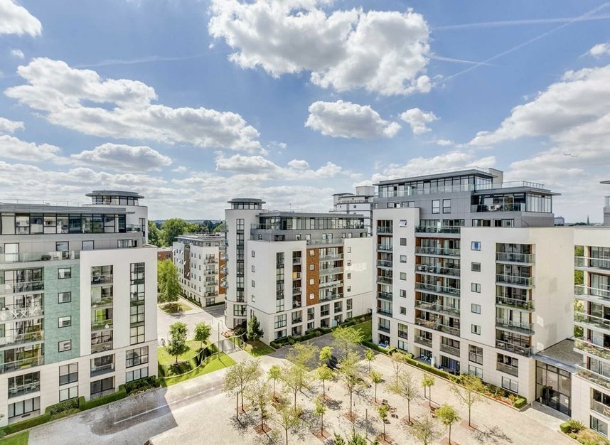 Properties to let in Pump House Crescent - TW8 0HH view7