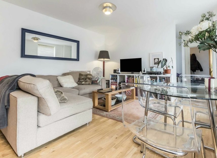 Properties let in Putney High Street - SW15 1RG view3
