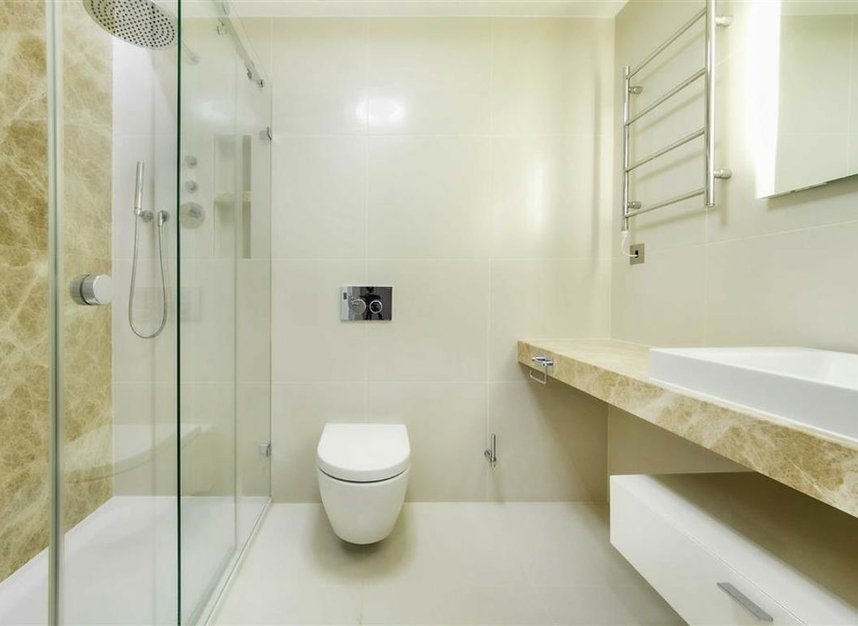 Properties to let in Queen's Gate Mews - SW7 5QJ view9