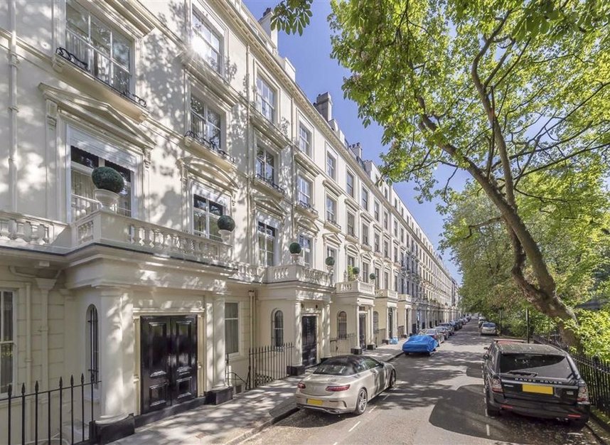 Flat to rent in Queens Gardens, London, W2 | Dexters