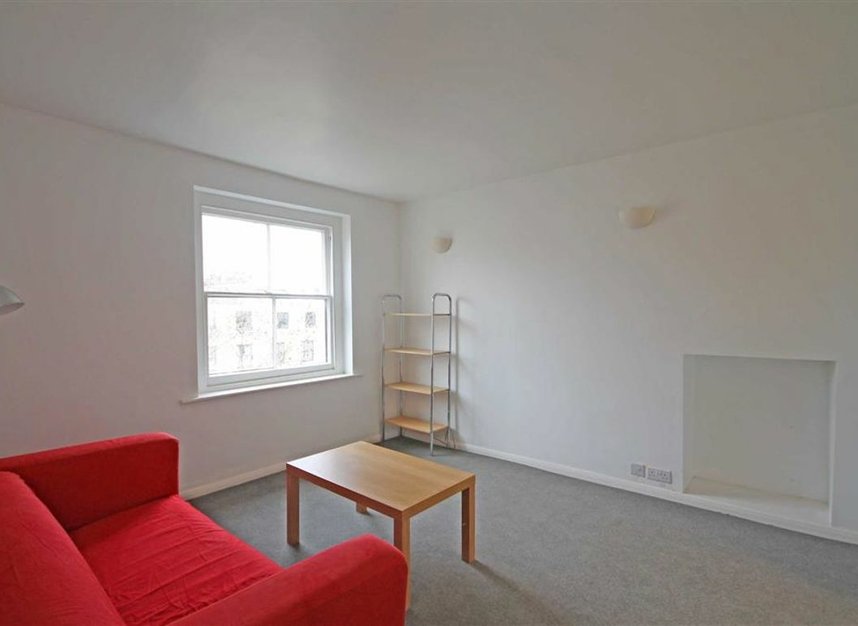 Properties let in Queens Gardens - W2 3AF view2