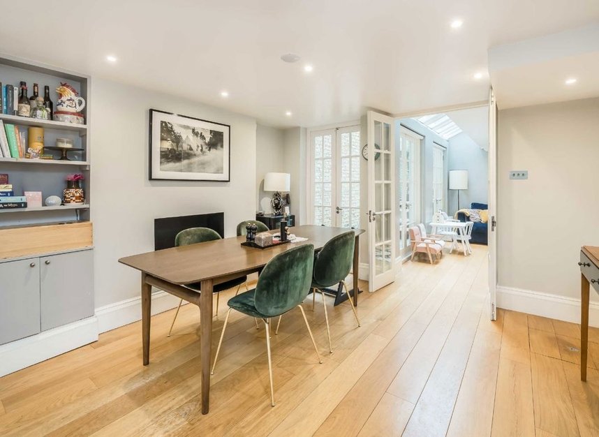 Properties let in Queens Grove - NW8 6EL view5