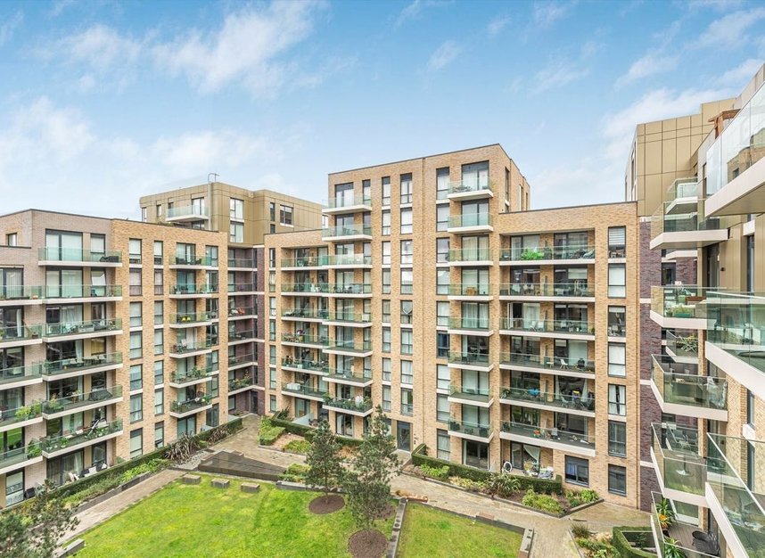 Properties let in Queenshurst Square - KT2 5FW view1