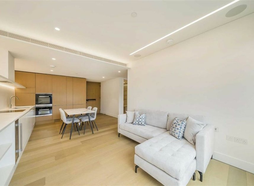 Properties let in Rathbone Place - W1T 1JN view1