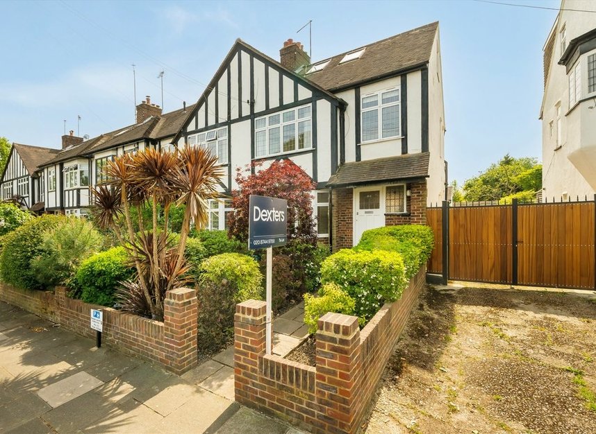 Properties let in Ravensbourne Road - TW1 2DH view1