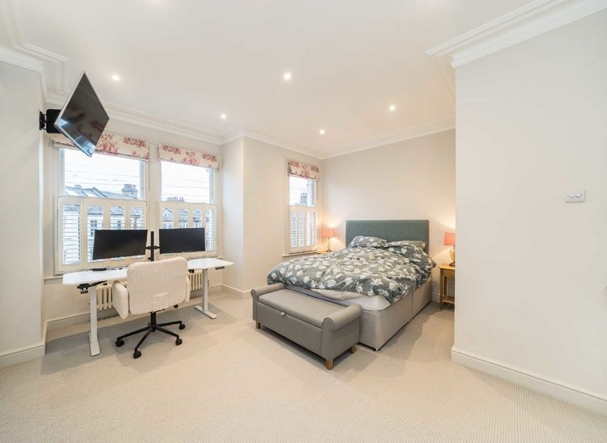 Properties let in Ravenslea Road - SW12 8RT view4