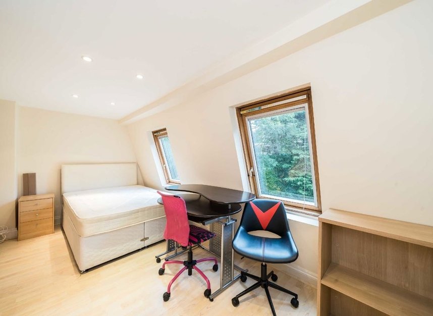 Properties to let in Ravenslea Road - SW12 8RT view8